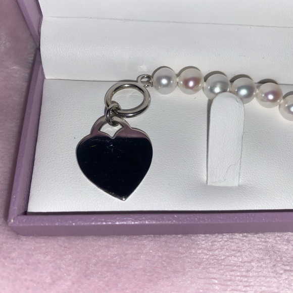 Pearl Bracelet - Picture 2 of 2